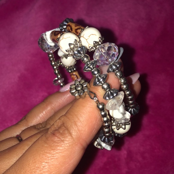 NEW Triple Wrap Crystal, Stone & Beaded Bracelet - Picture 7 of 9